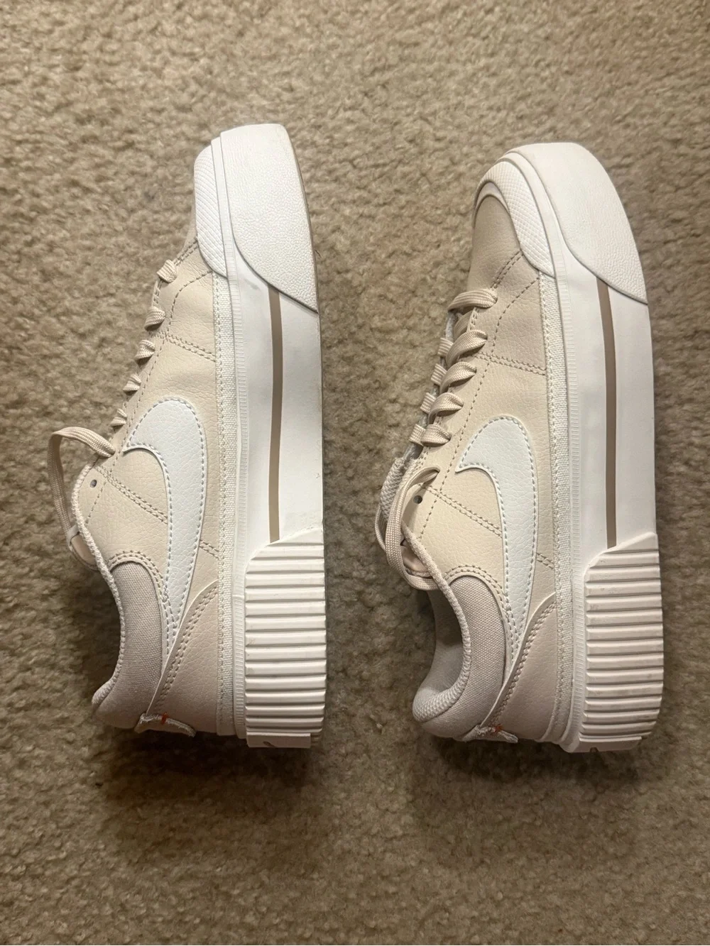 Nike Court Legacy Lift Shoes in Beige (Women’s Size 6.5)